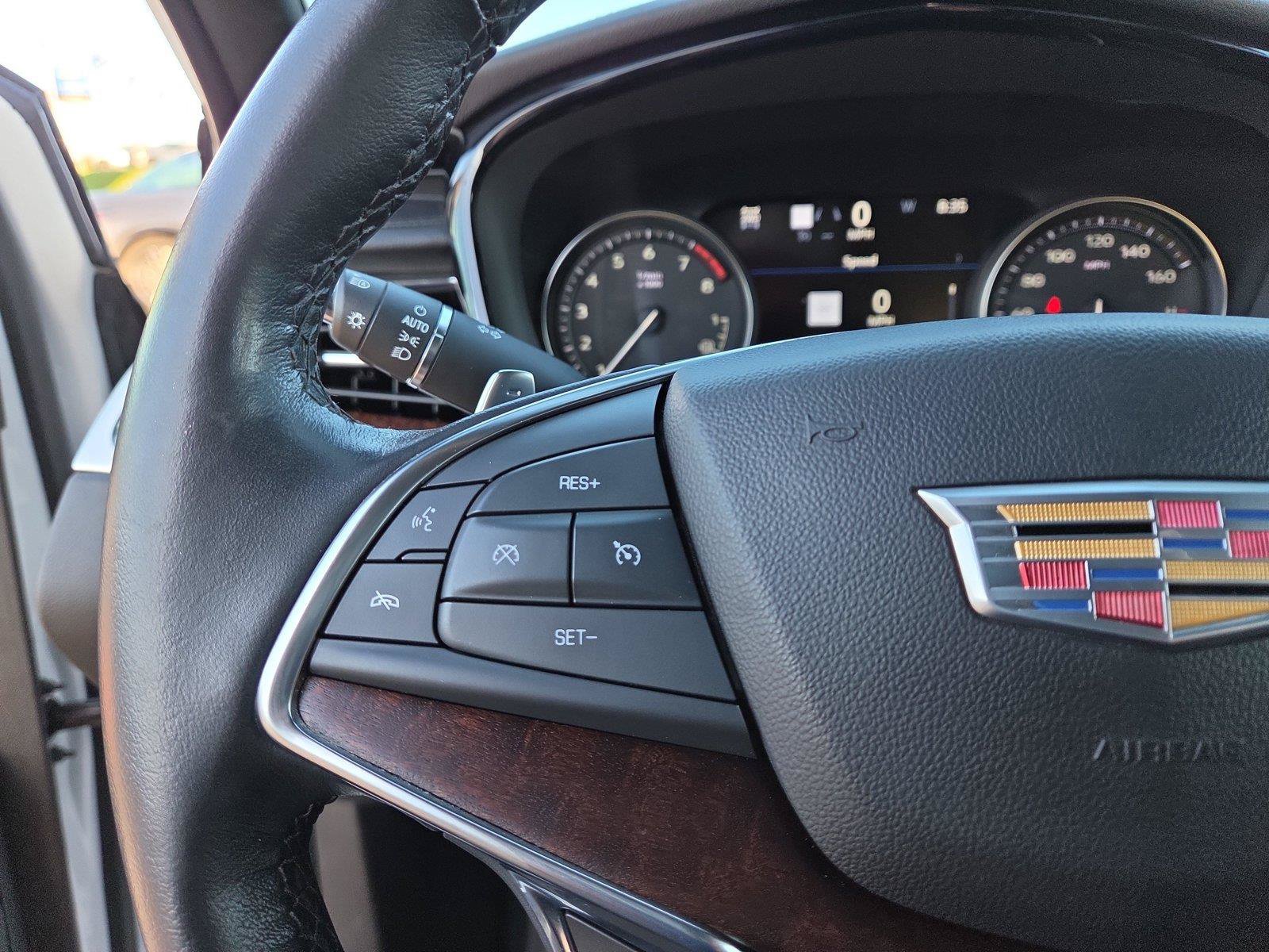 Used 2022 Cadillac XT5 Sportv w/ Technology Package AWD/4WD image 12