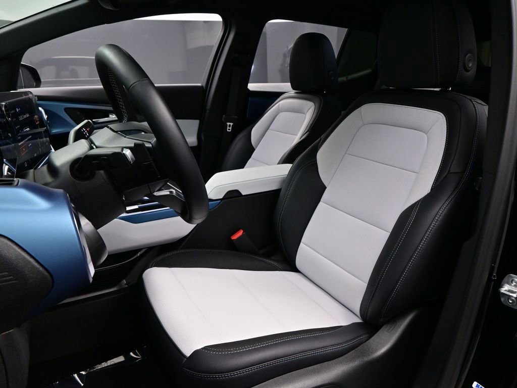 Used 2026 Chevrolet Equinox EV LT image 8