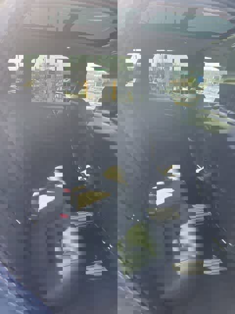 Used 2022 Volvo XC60 B5 Momentum AWD/4WD image 11