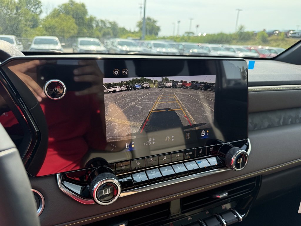 New 2026 Chevrolet Colorado ZR2 w/ Technology Package image 21
