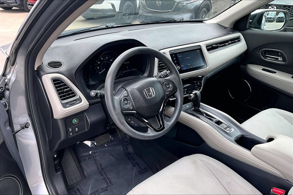 Used 2019 Honda HR-V EX image 9