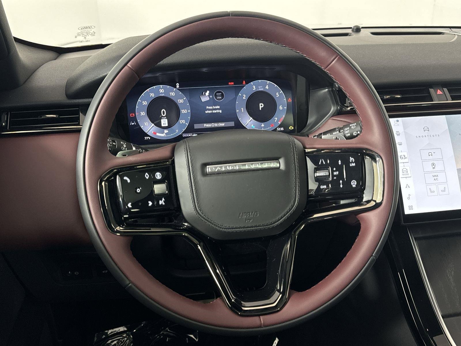 Certified 2025 Land Rover Range Rover Velar Dynamic HSE image 12