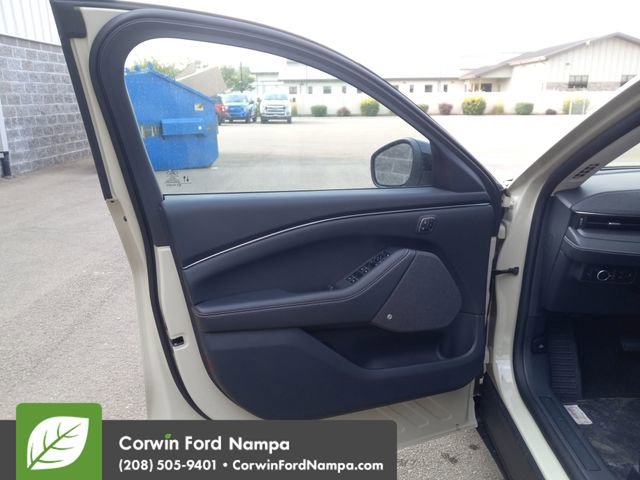 New 2025 Ford Mustang Mach-E Premium image 10