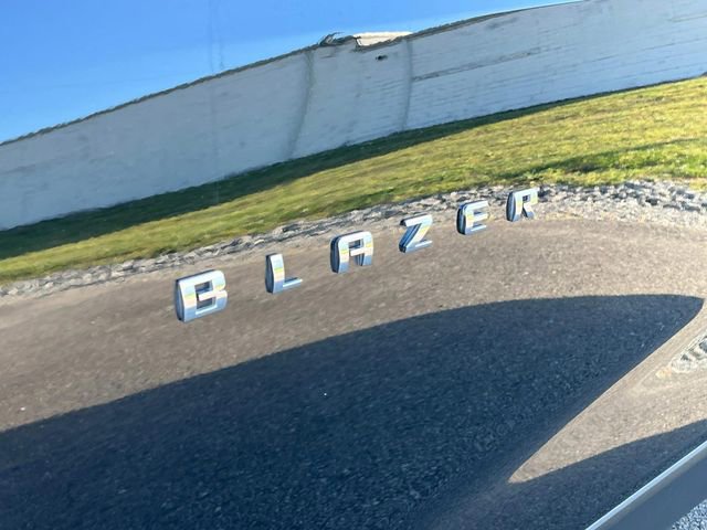 Certified 2023 Chevrolet Blazer LT w/ Driver Confidence Package image 11