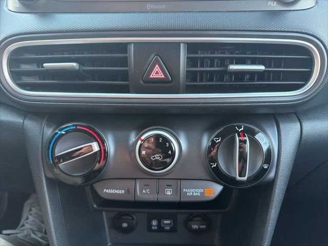 Used 2021 Hyundai Kona SE image 21