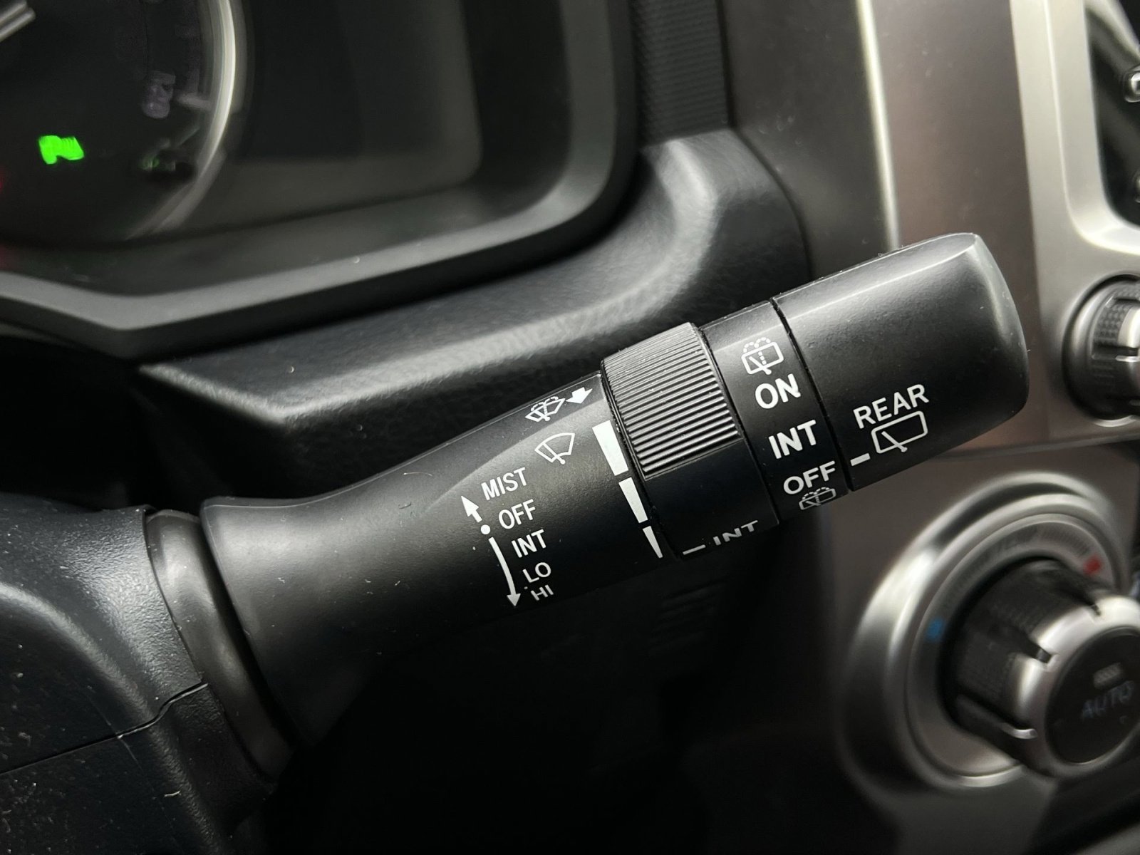 Used 2021 Toyota 4Runner Limited AWD/4WD image 38