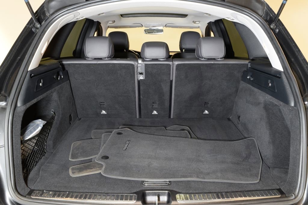 Used 2021 Mercedes-Benz GLC 300 4MATIC image 28