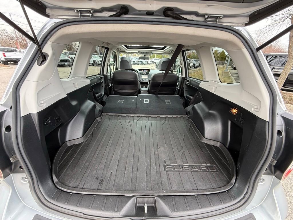 Used 2015 Subaru Forester 2.5i Limited image 29