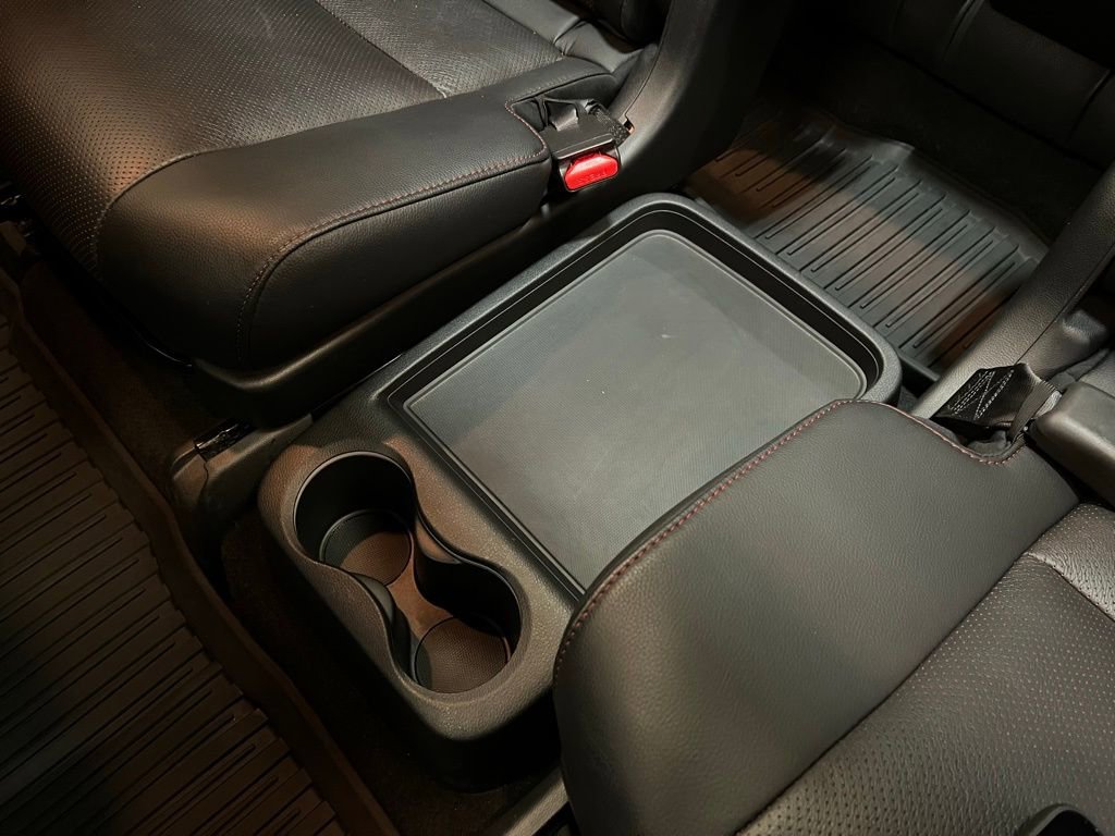 Used 2022 Honda Pilot Black Edition image 15