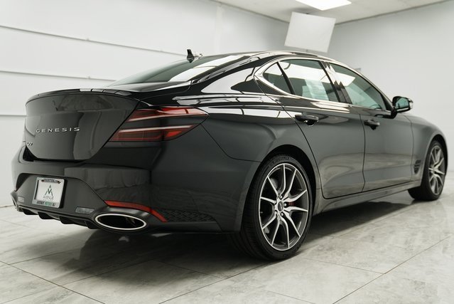 Used 2025 Genesis G70 2.5T image 7