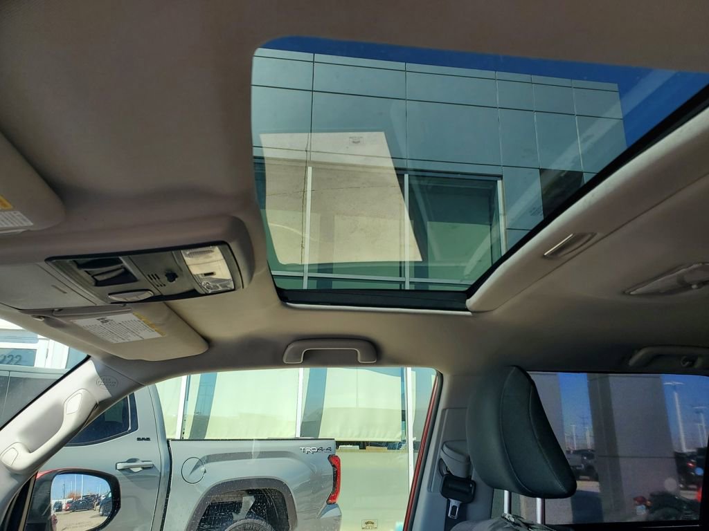 Used 2015 Toyota 4Runner SR5 image 15