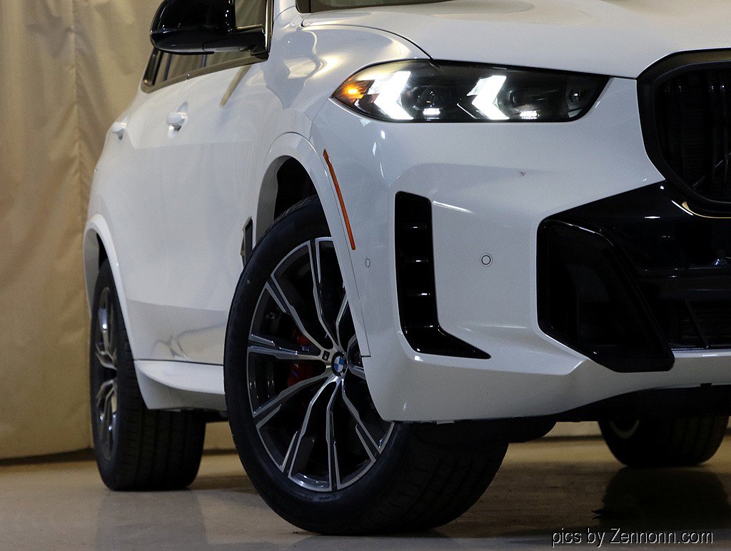 New 2026 BMW X5 M60i image 4
