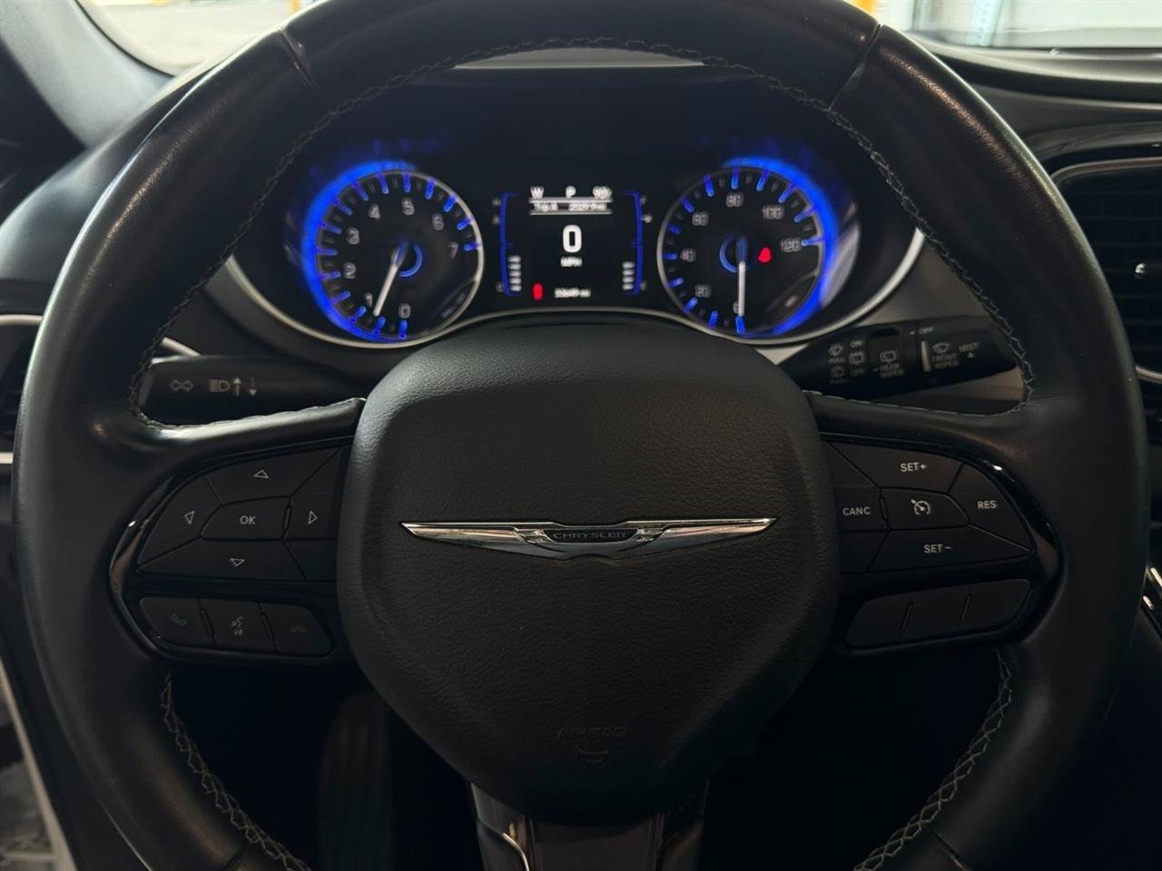 Used 2018 Chrysler Pacifica Touring Plus w/ S Appearance Package FWD image 24