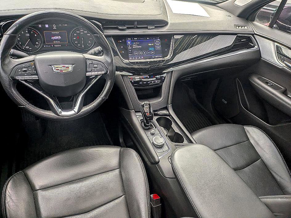 Used 2020 Cadillac XT6 Premium Luxury image 27
