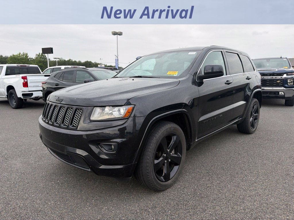 Used 2014 Jeep Grand Cherokee Altitude AWD/4WD image 1