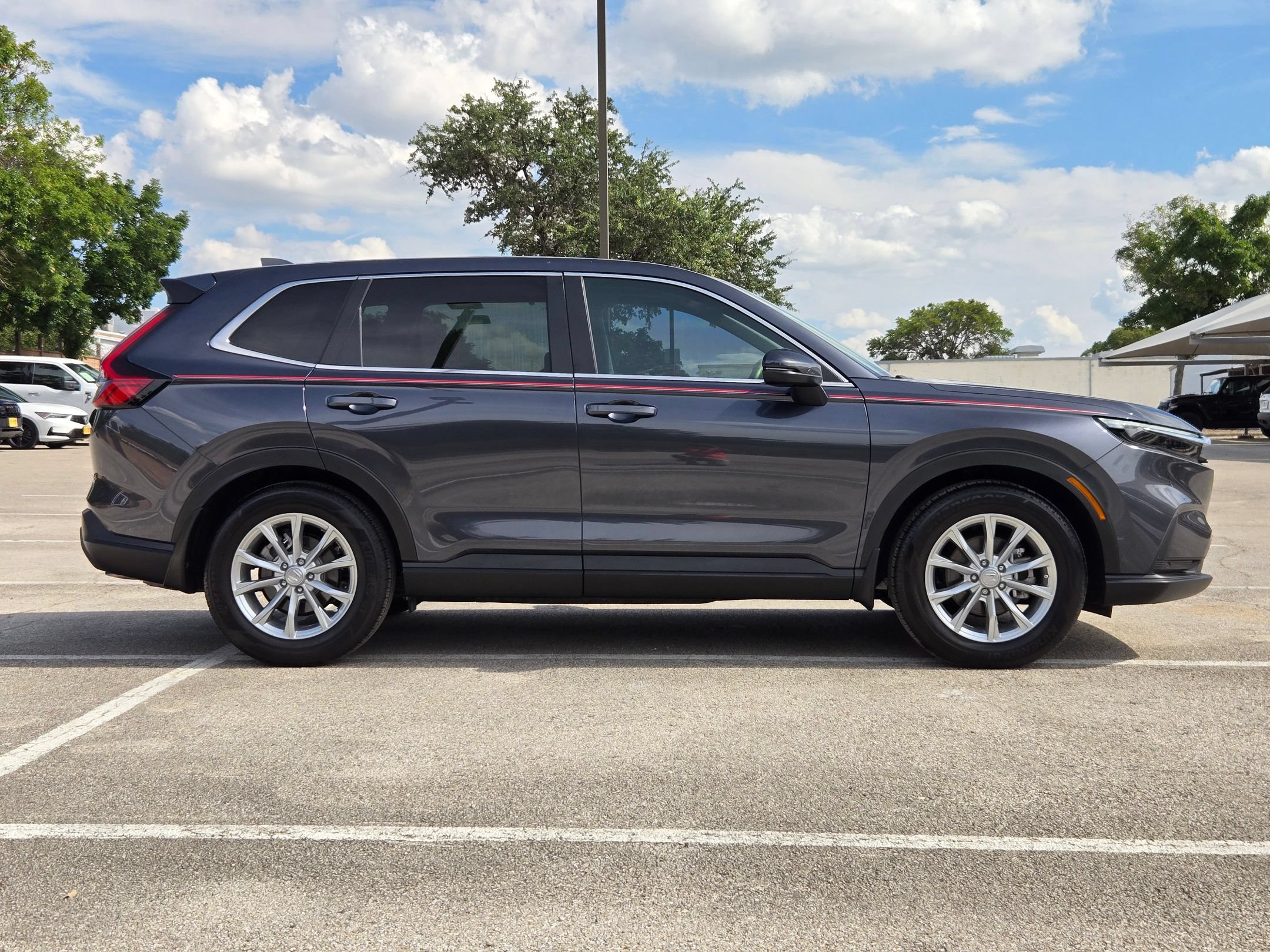 Used 2025 Honda CR-V EX-L image 2