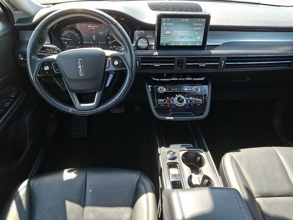 Used 2022 Lincoln Corsair AWD w/ Premium Package image 11