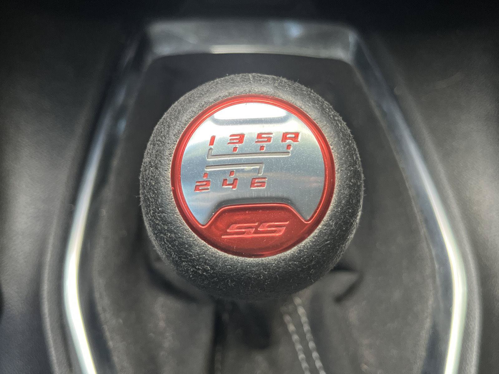Used 2019 Chevrolet Camaro SS RWD image 35
