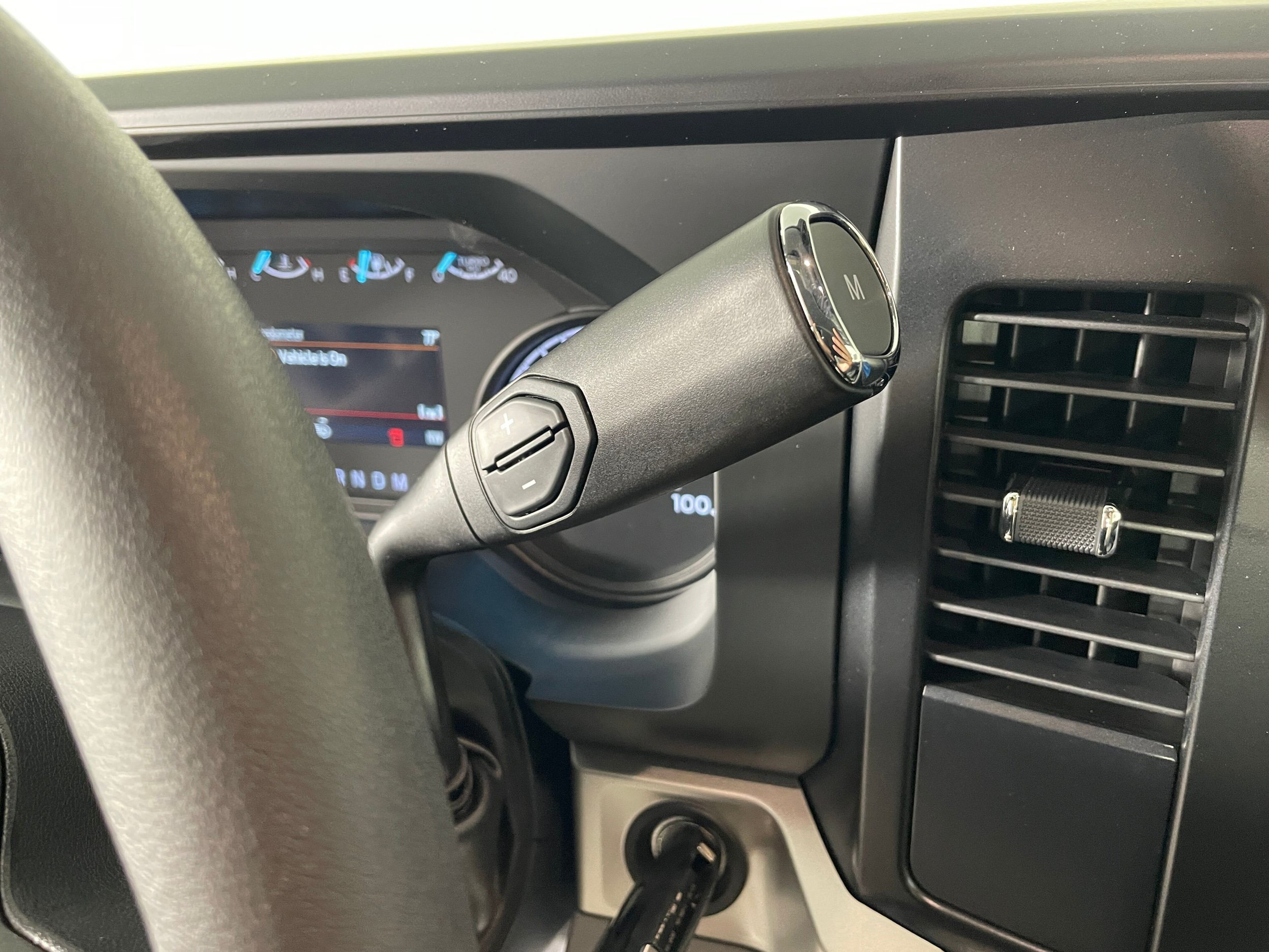 New 2026 Ford F250 XLT w/ 360-Degree Camera Package AWD/4WD image 4