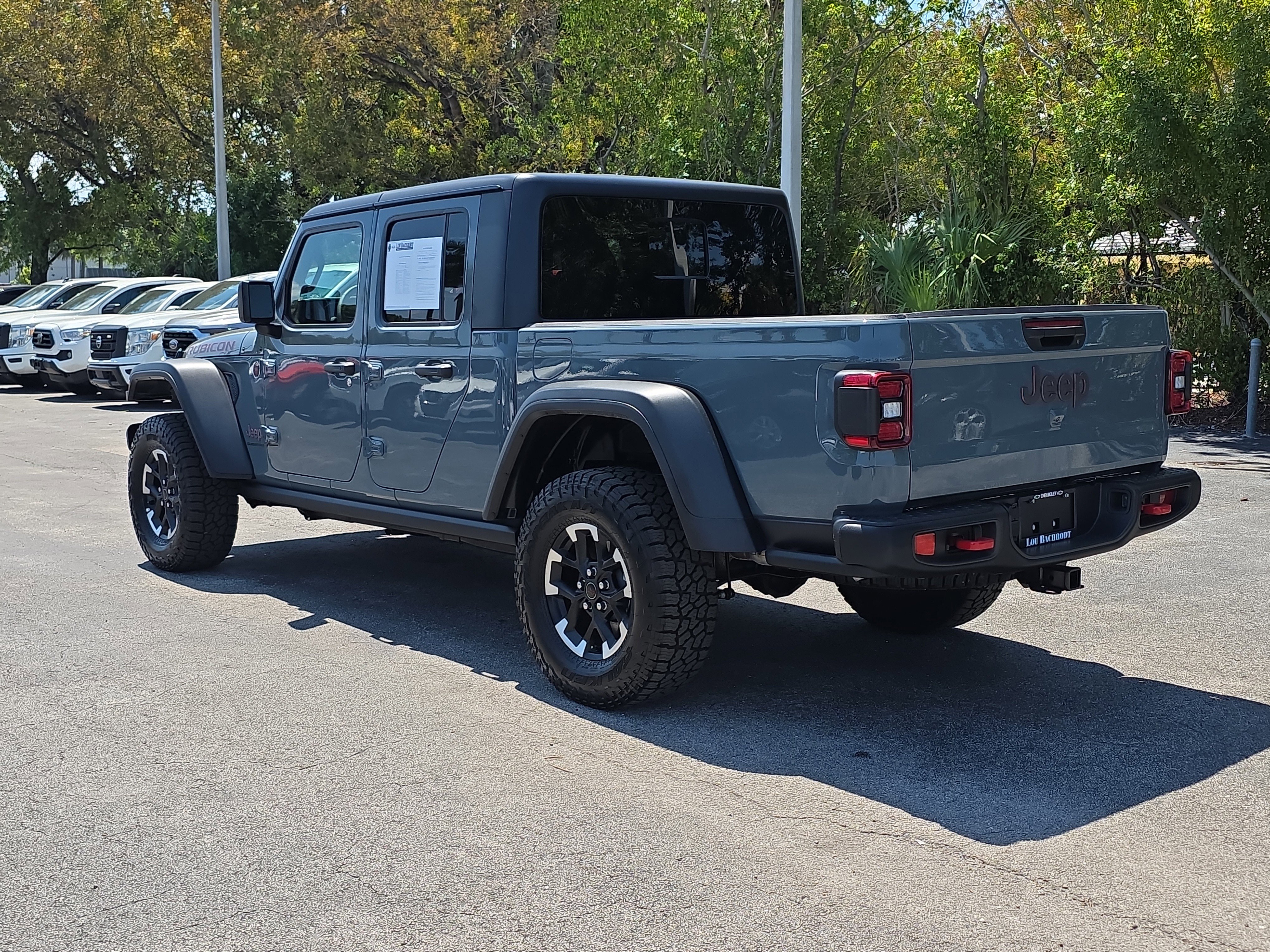 Used 2026 Jeep Gladiator Rubicon AWD/4WD image 5
