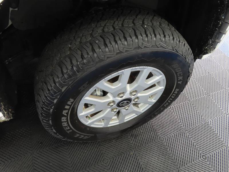 Used 2024 Toyota Tacoma SR RWD image 7