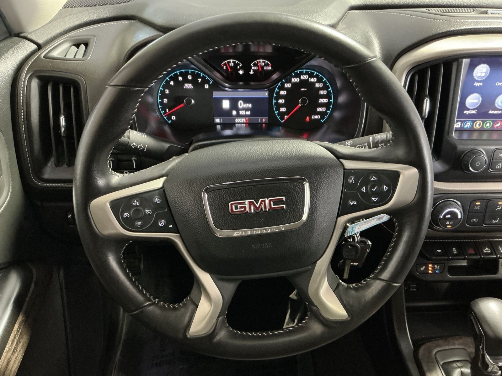 Used 2022 GMC Canyon Denali AWD/4WD image 17