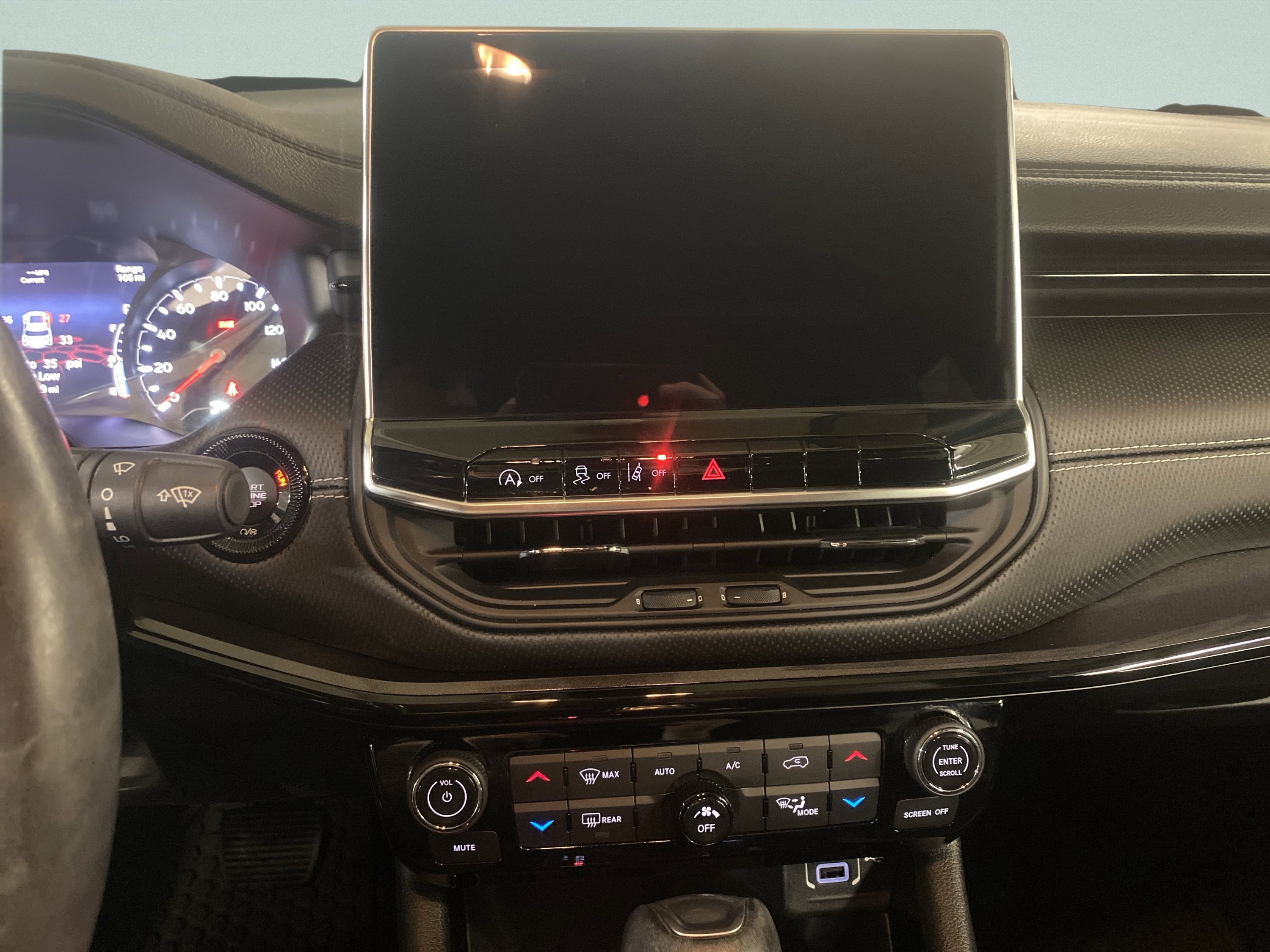 Used 2022 Jeep Compass Altitude w/ Convenience Group image 22