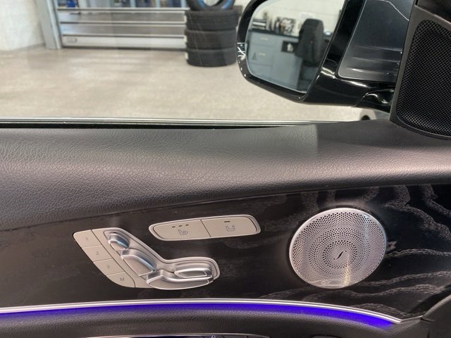 Used 2019 Mercedes-Benz E 300 4MATIC image 30