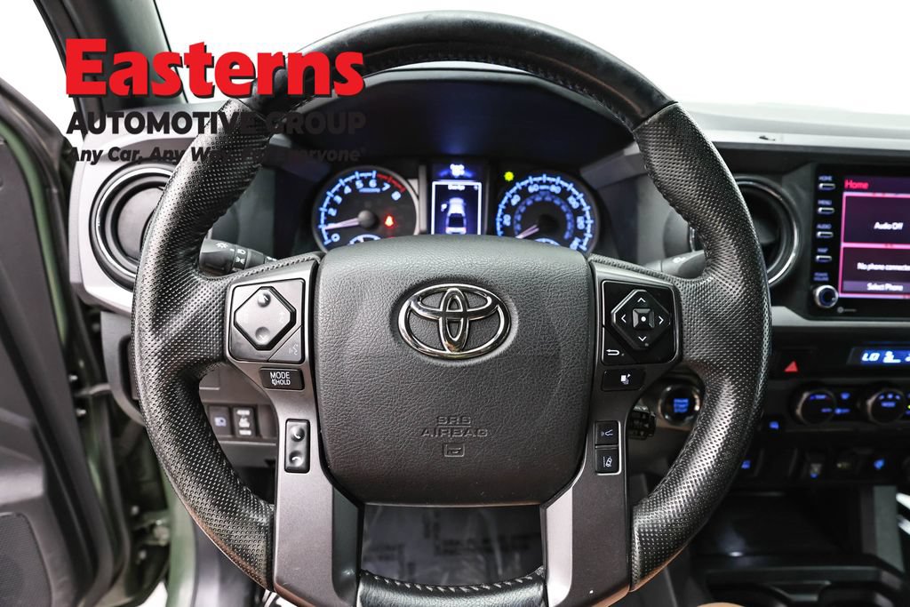 Used 2022 Toyota Tacoma TRD Sport AWD/4WD image 10