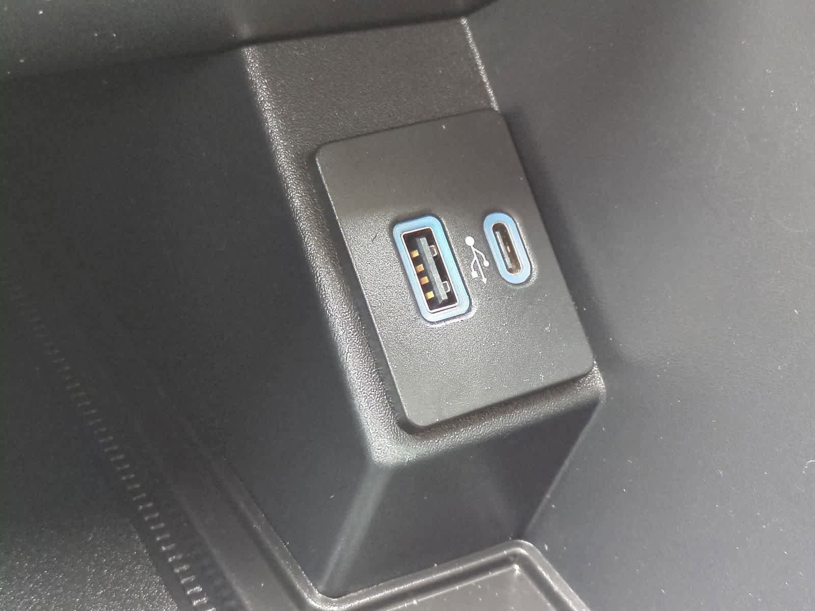 Used 2023 Ford Edge SEL w/ Convenience Package AWD/4WD image 30
