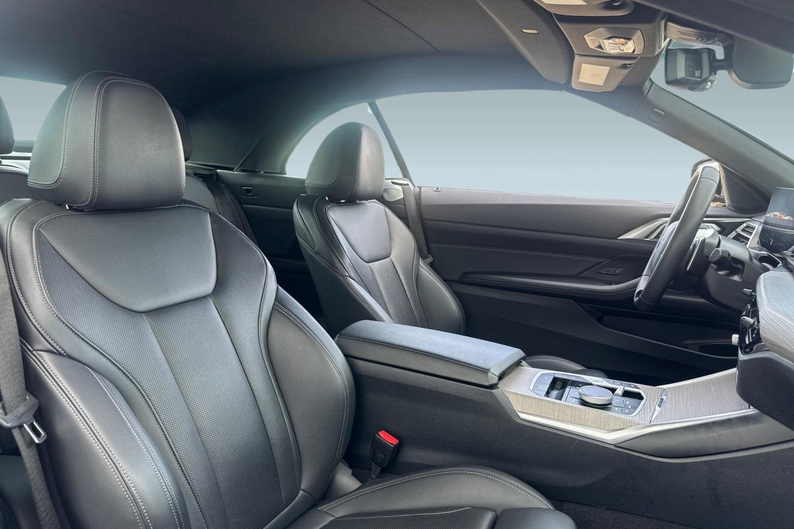 Used 2025 BMW 430i xDrive Convertible image 31