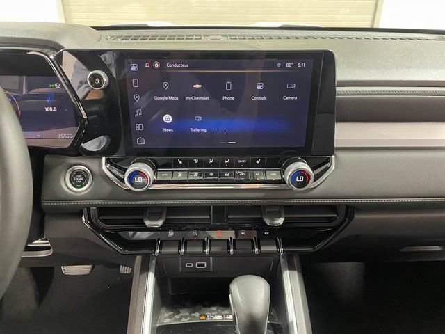 Used 2024 Chevrolet Colorado LT w/ LT Convenience Package II AWD/4WD image 16