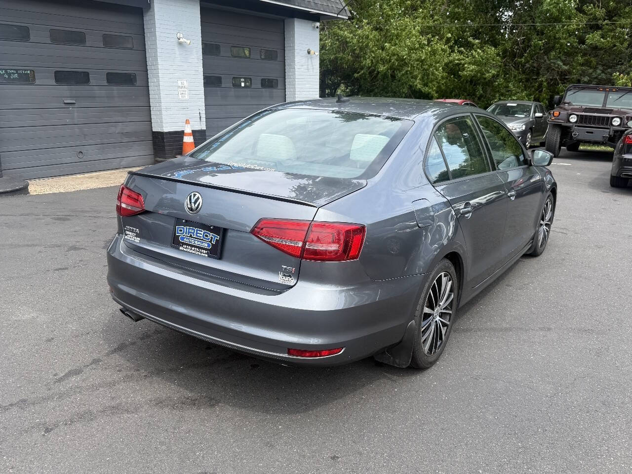 Used 2015 Volkswagen Jetta Sport FWD image 27