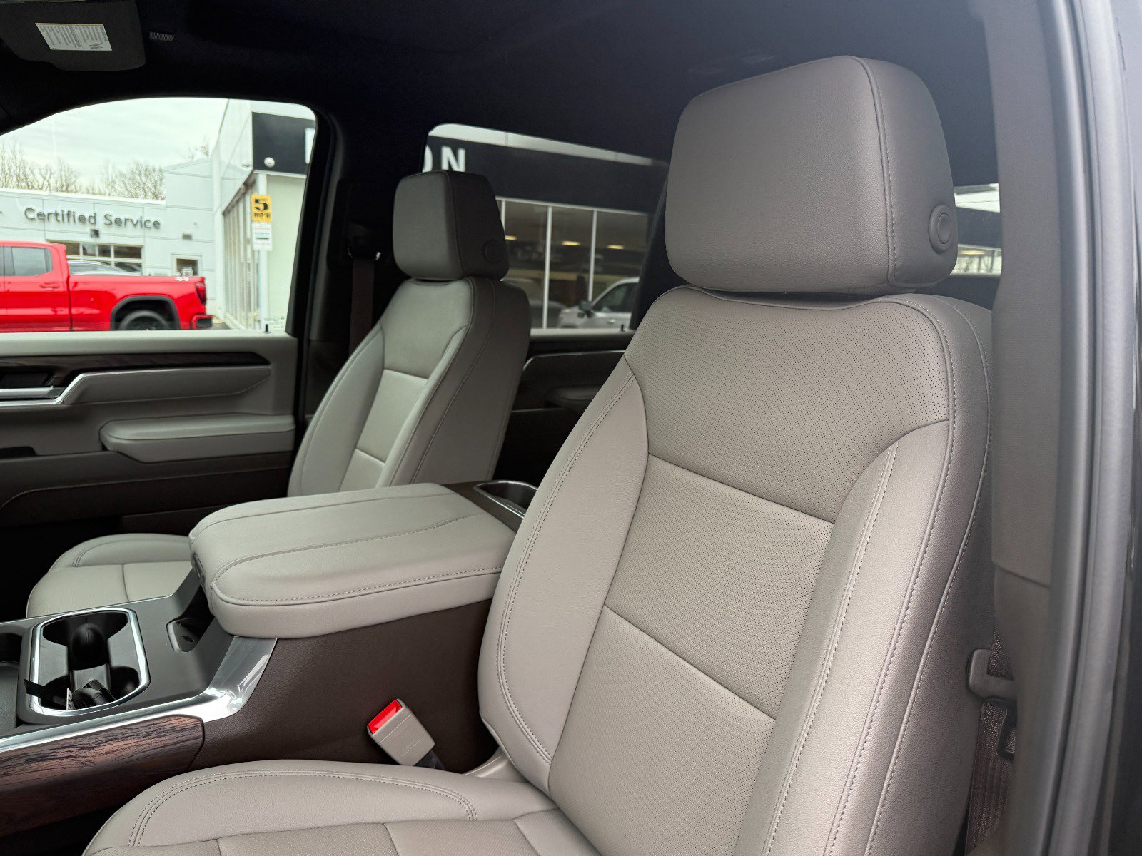 New 2026 GMC Sierra 2500 SLT w/ Max Trailering Package image 14