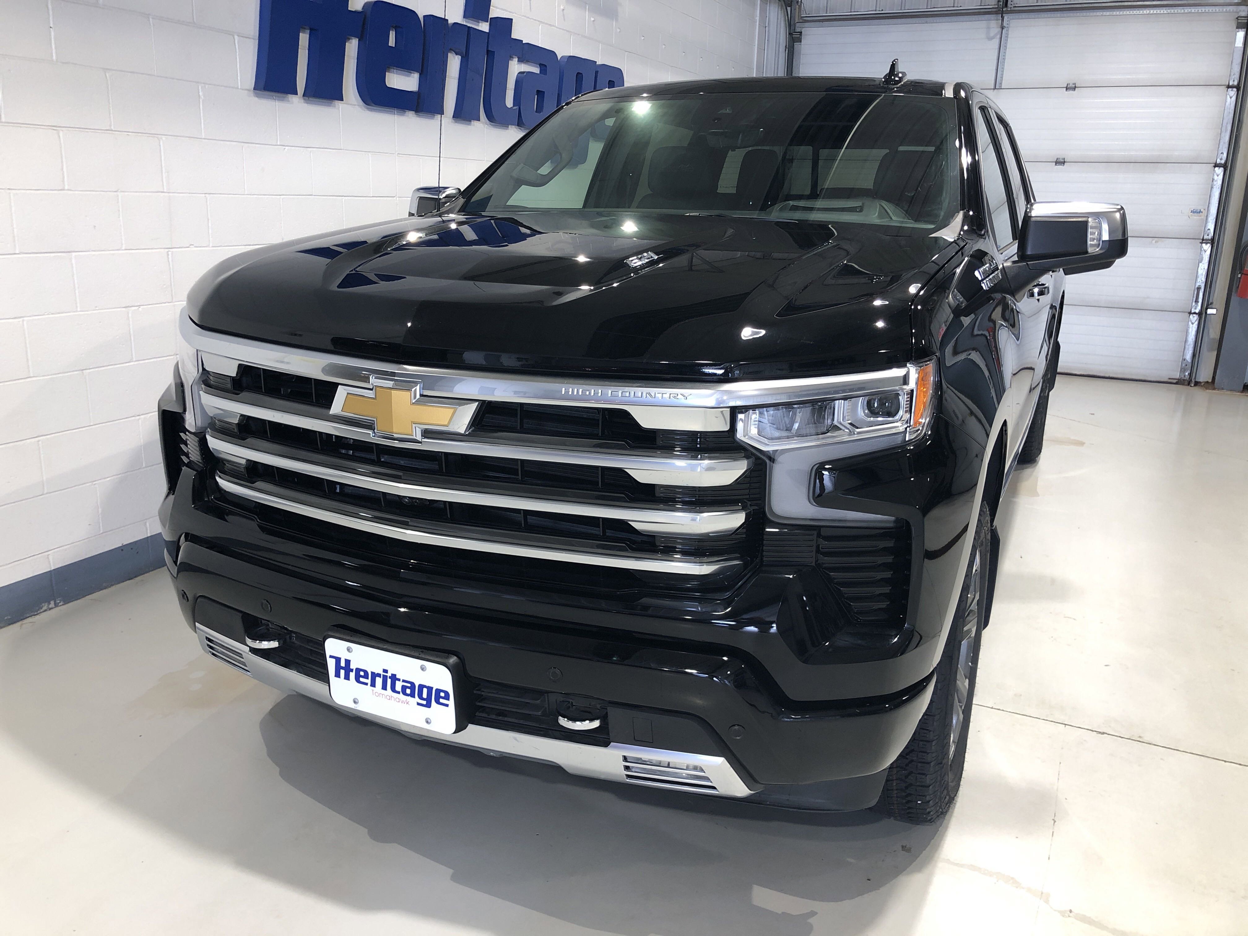 New 2025 Chevrolet Silverado 1500 High Country w/ Technology Package image 2