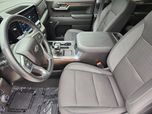 Used 2023 Chevrolet Silverado 1500 RST w/ Convenience Package II AWD/4WD video 4