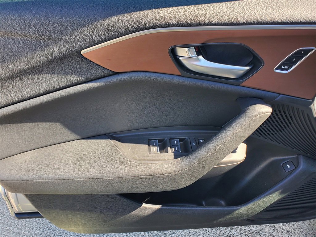 Certified 2021 Acura TLX image 19