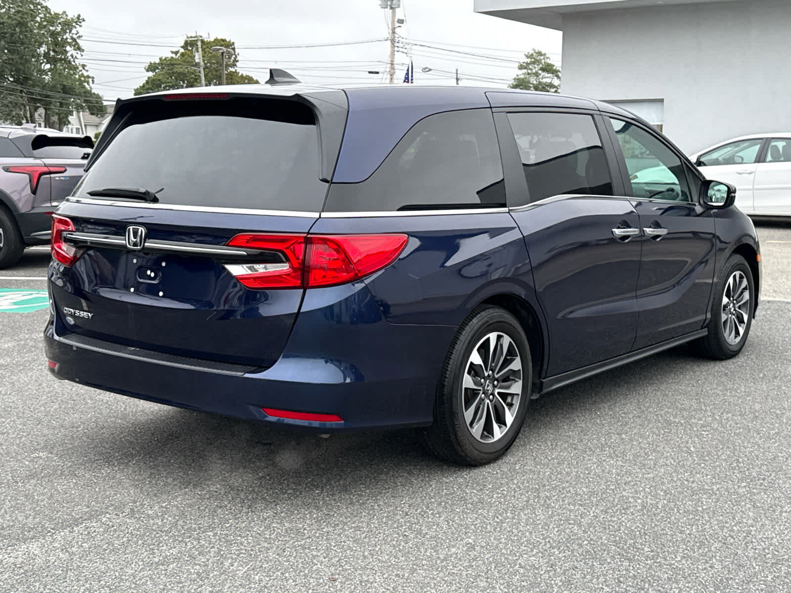 Used 2024 Honda Odyssey EX-L image 7