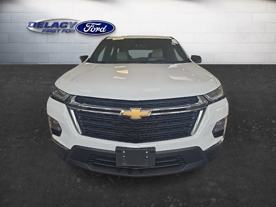 Used 2023 Chevrolet Traverse LS AWD/4WD image 10