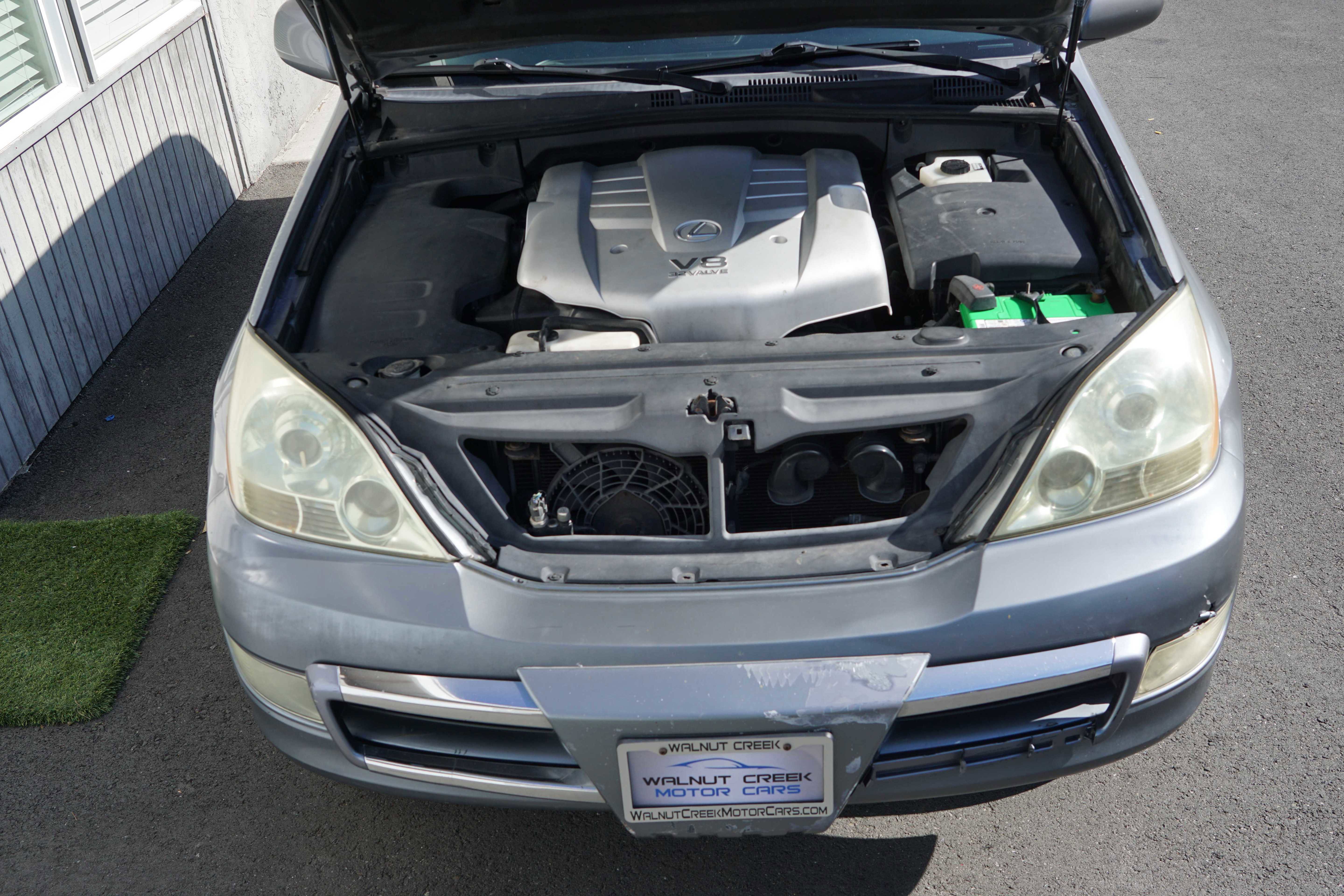 Used 2004 Lexus GX 470 AWD/4WD image 23