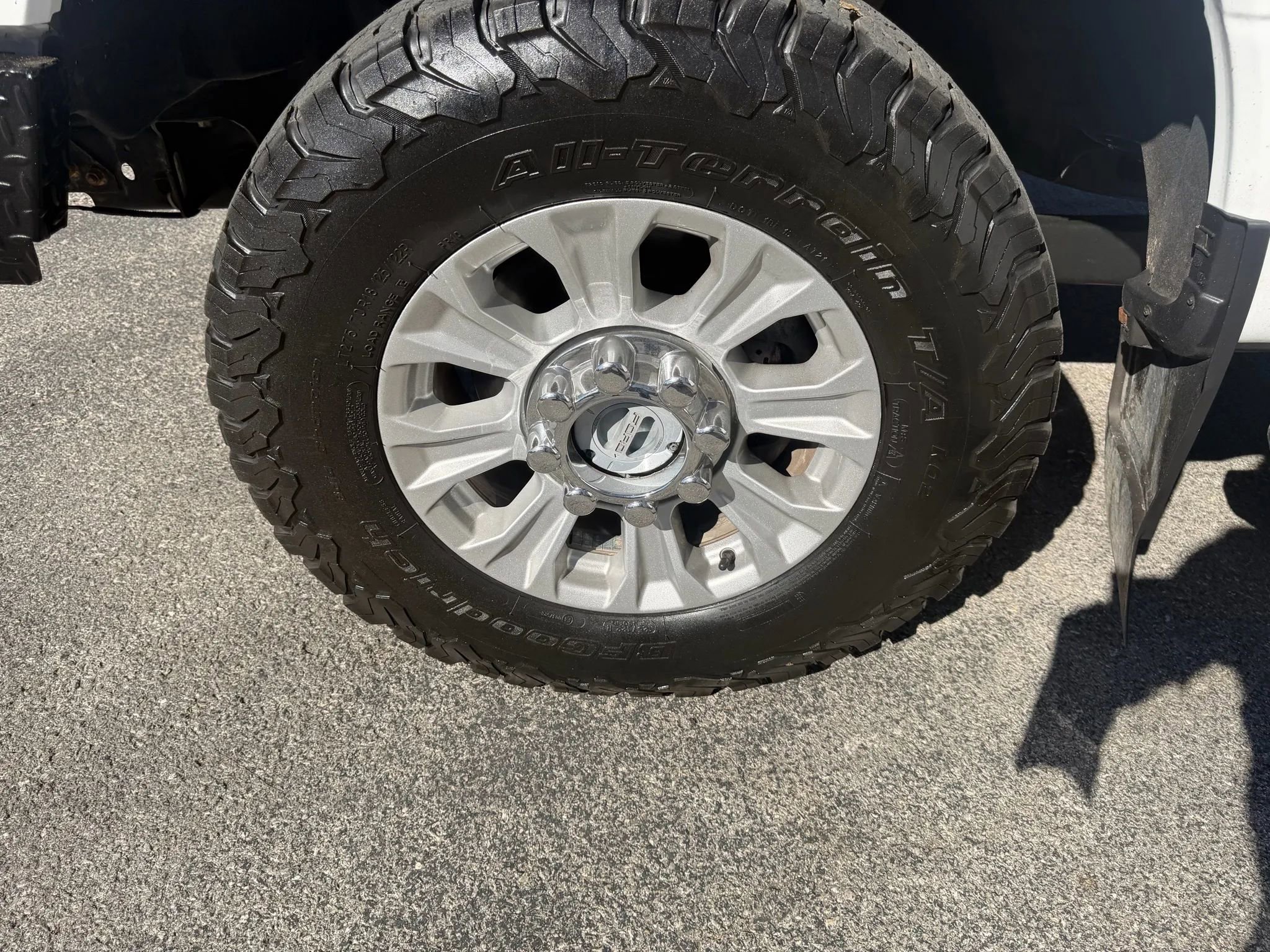 Used 2020 Ford F350 XLT w/ XLT Value Package image 17