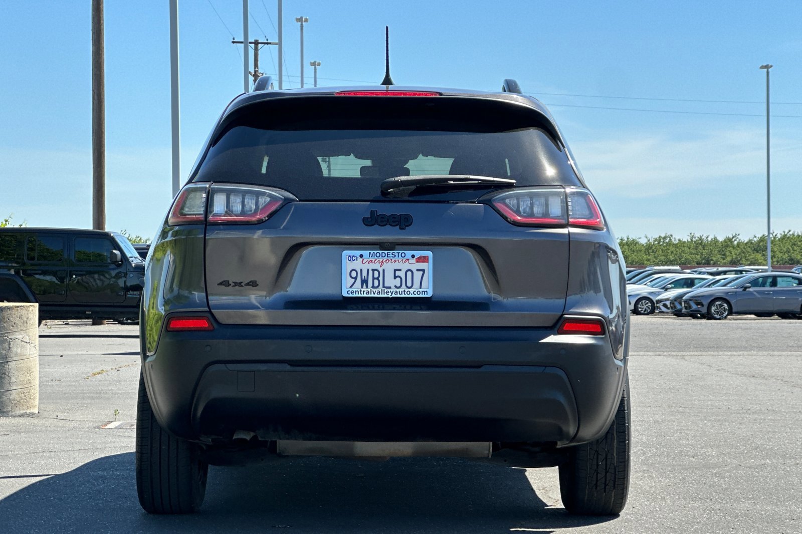 Certified 2023 Jeep Cherokee Altitude Lux AWD/4WD image 5