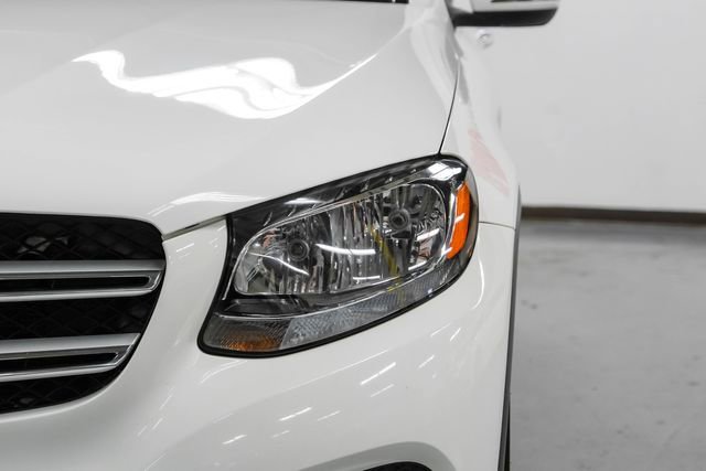 Used 2019 Mercedes-Benz GLC 300 w/ Premium Package image 44