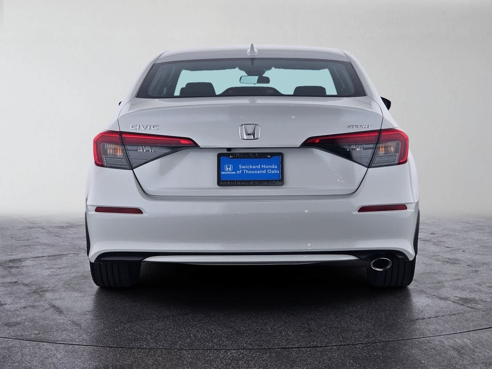 Used 2023 Honda Civic Sport image 4