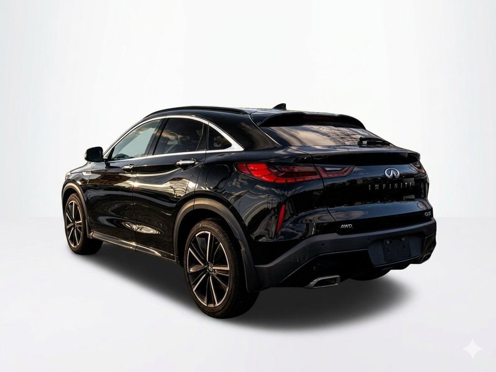 Used 2023 INFINITI QX55 Essential AWD/4WD image 3
