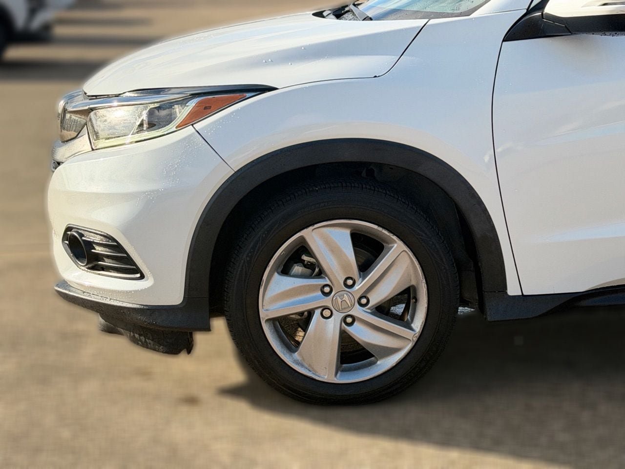 Used 2019 Honda HR-V EX image 9