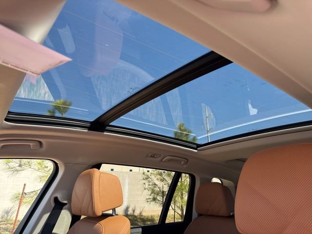 Used 2024 BMW X7 xDrive40i image 11