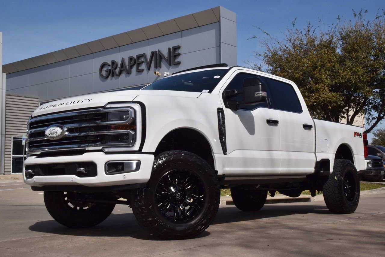 Used 2024 Ford F250 Limited w/ FX4 Off-Road Package image 2