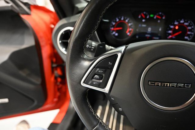 Used 2021 Chevrolet Camaro LT w/ RS Package image 25