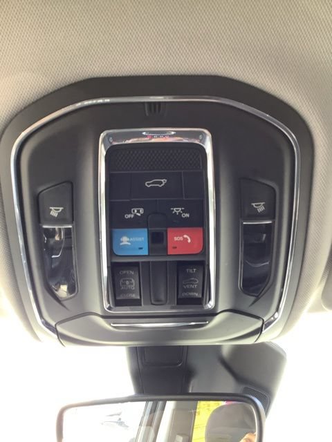 Certified 2023 Jeep Grand Cherokee L Laredo w/ Luxury Tech Group I AWD/4WD image 24